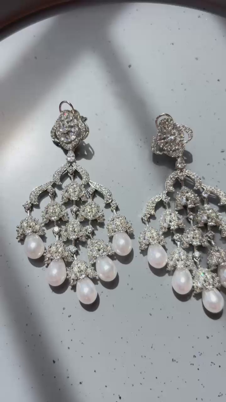 Kaashi AD and Pearl Earrings