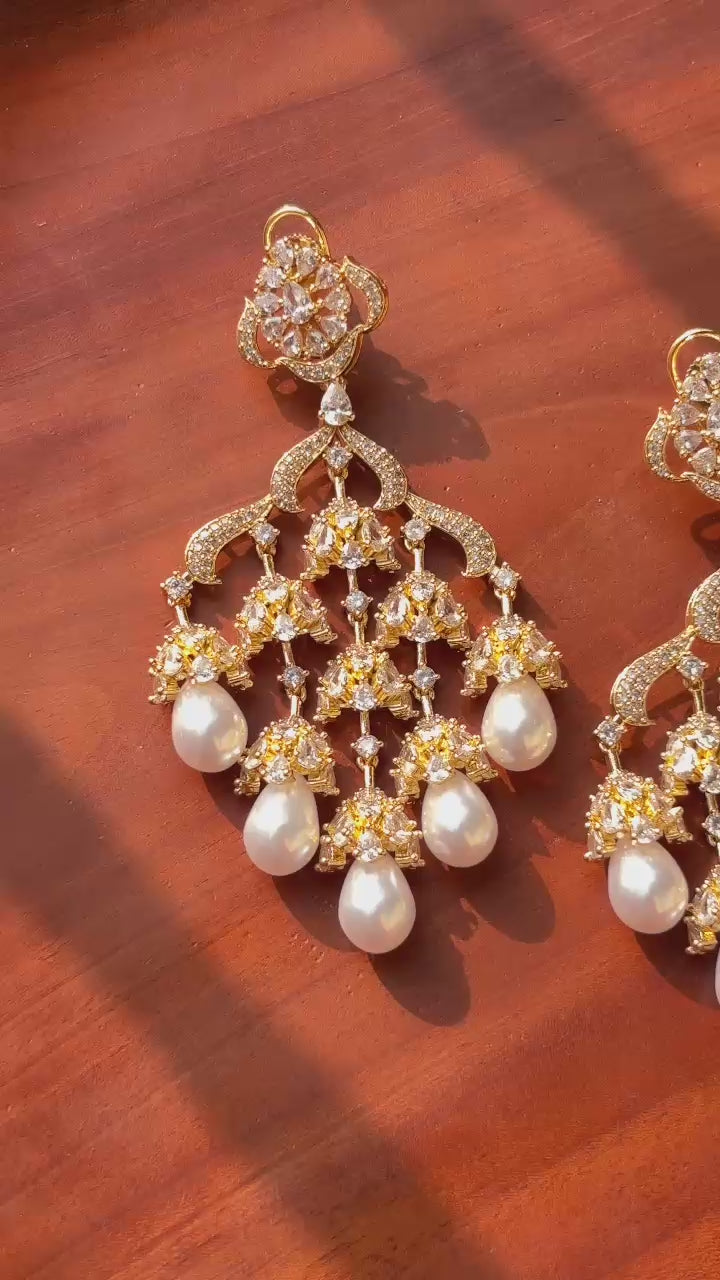 Kaashi AD and Pearl Earrings