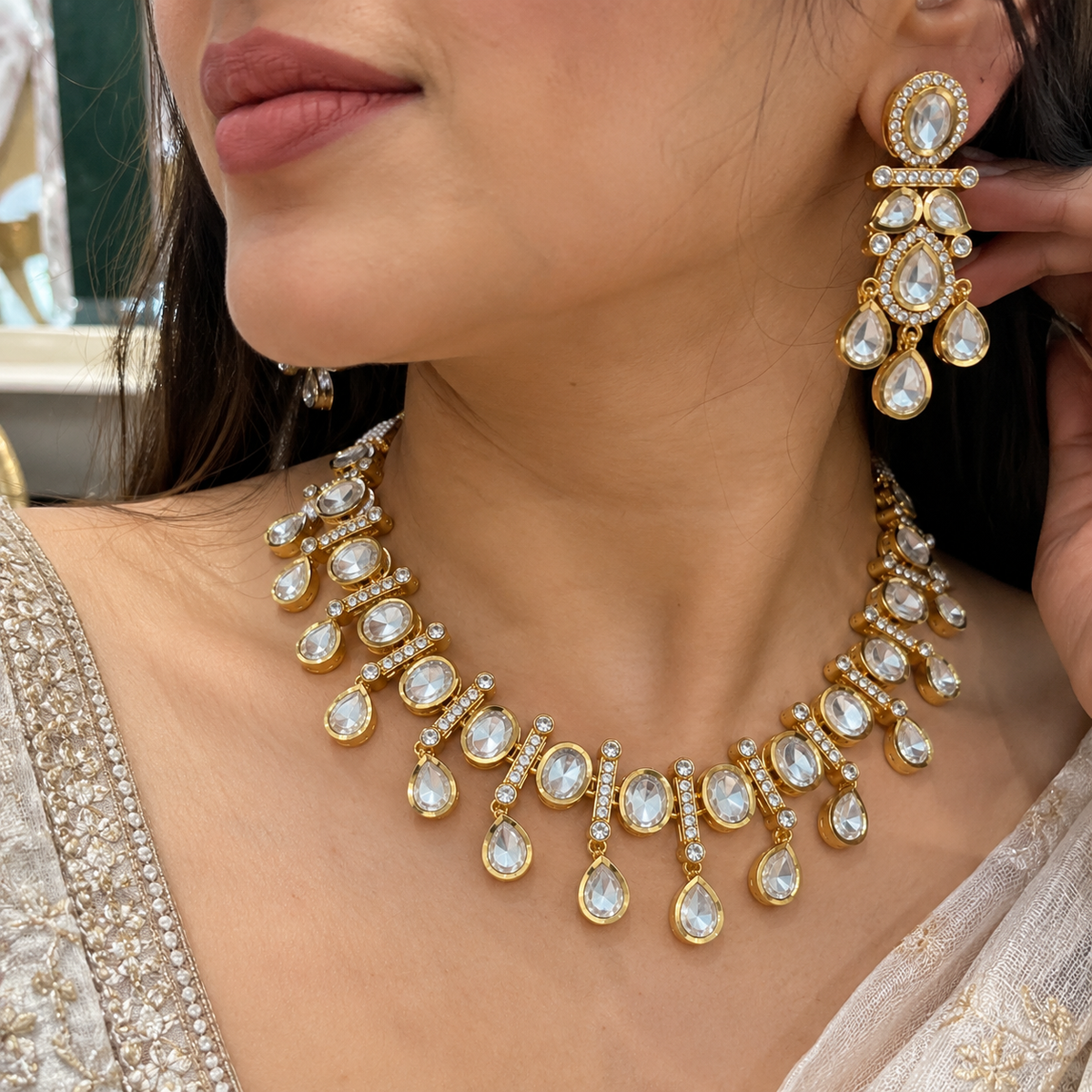 Arshi Moissanite Necklace Set