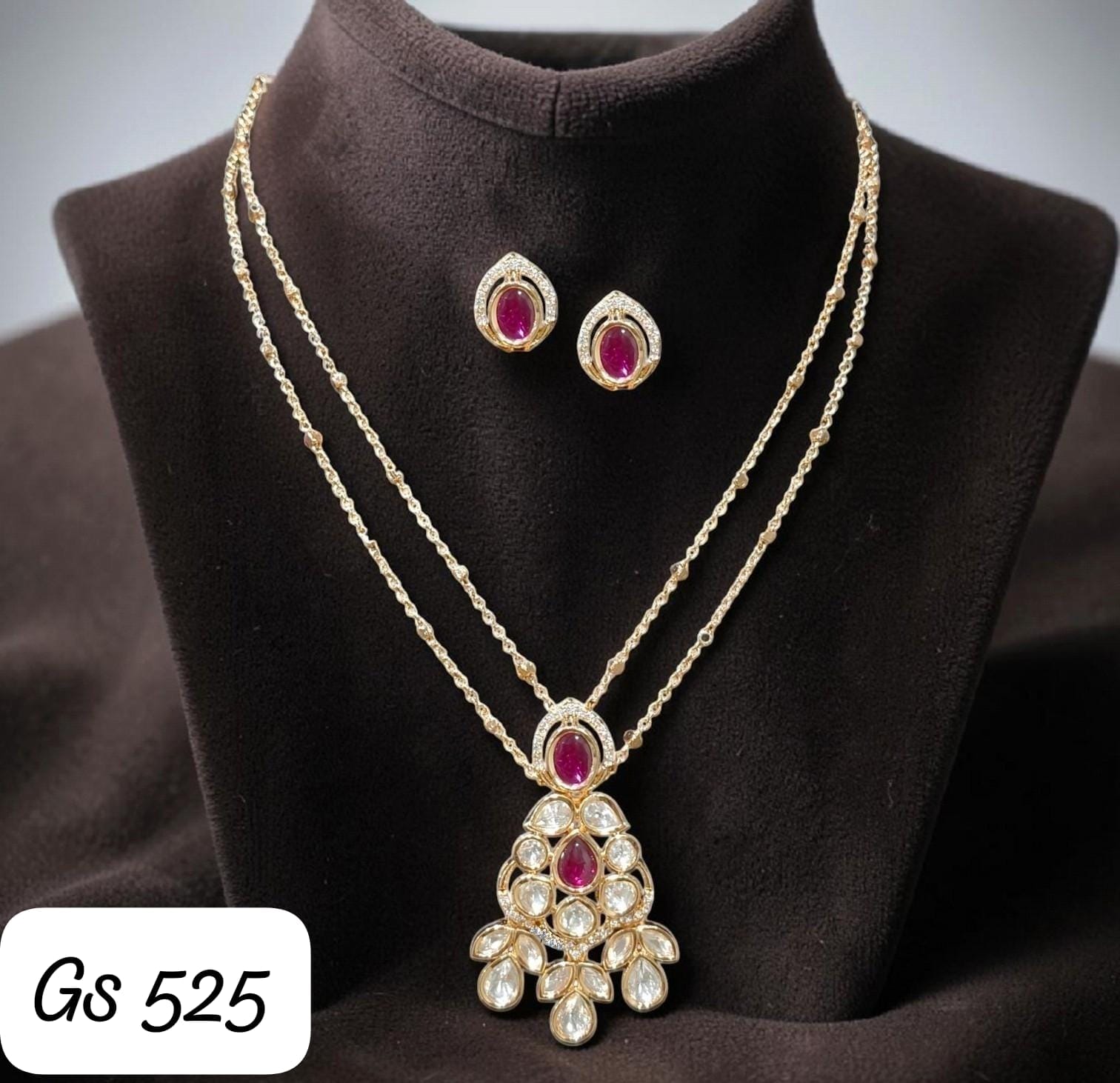 Sehmat Moissanite Necklace set