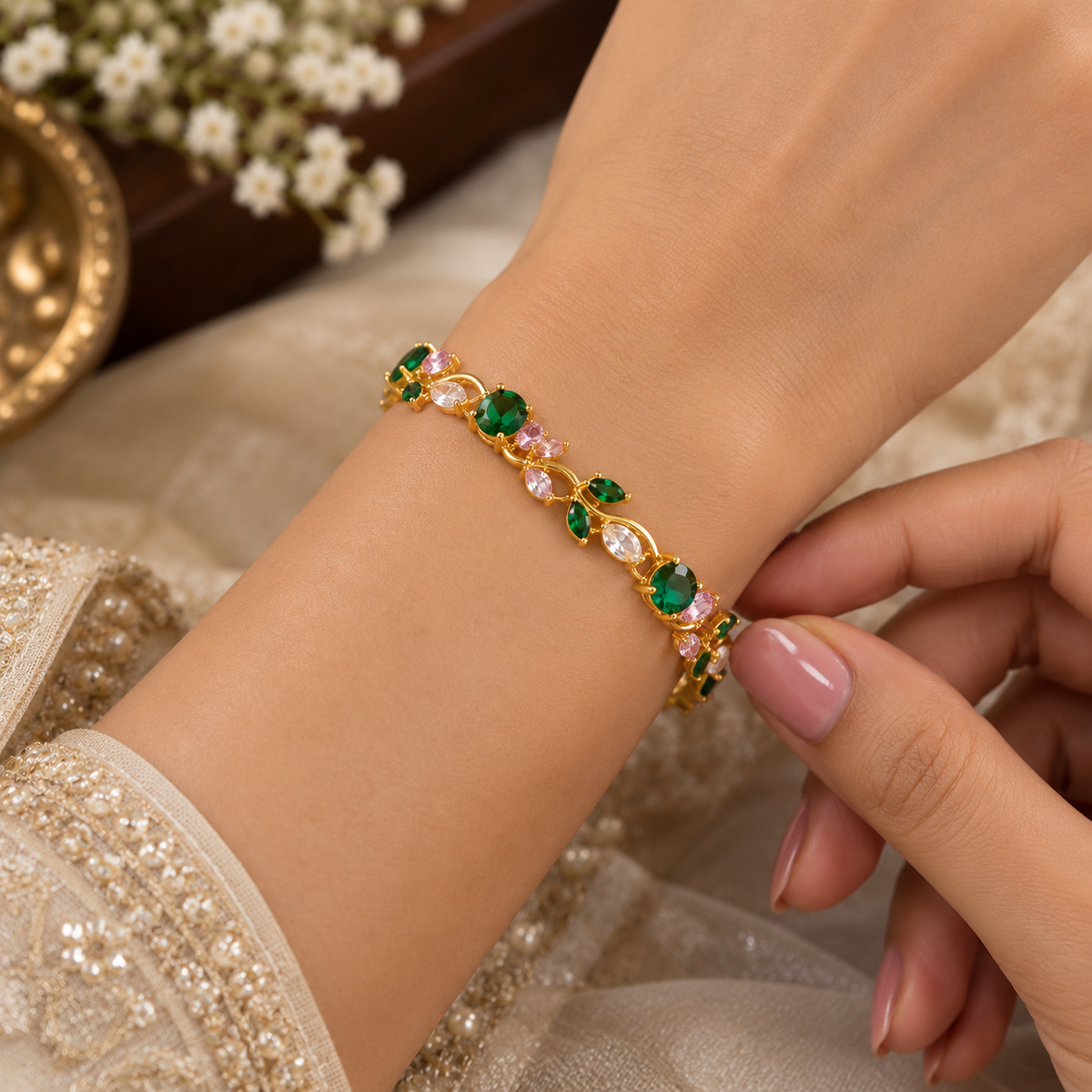Vashu Tulip Bracelet