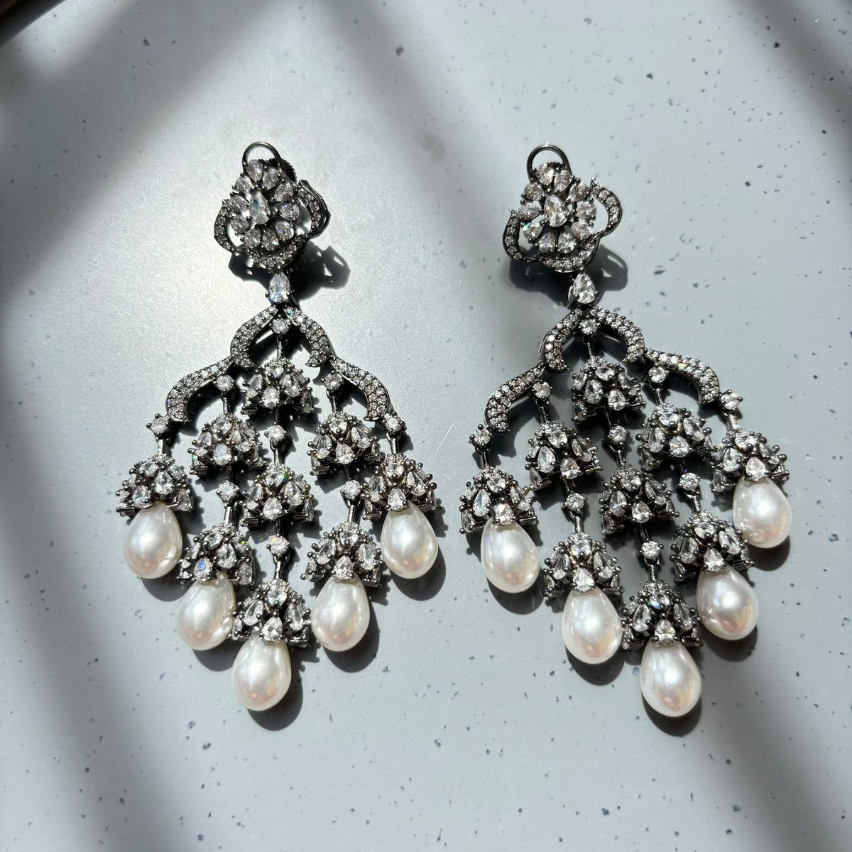 Kaashi AD and Pearl Earrings